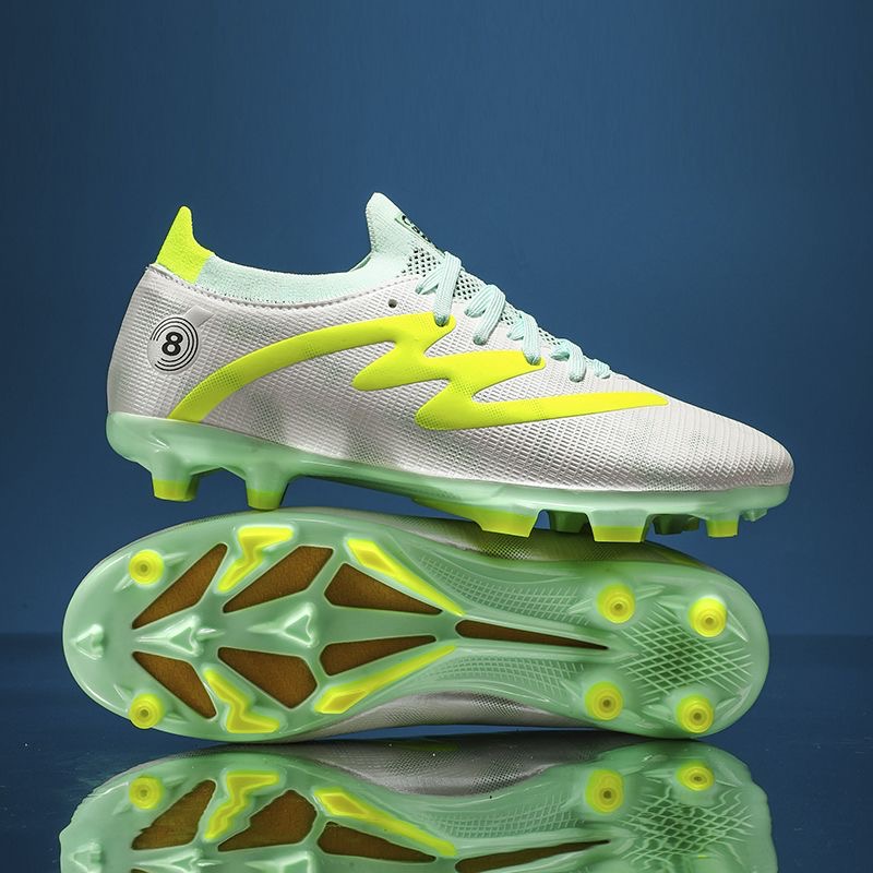 Klassische Marken-Fußballschuh – Outdoor Sport Brand Shoes Bewertung und Preis